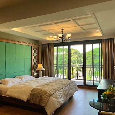 Quinstel Hostel 방콕 외부 사진