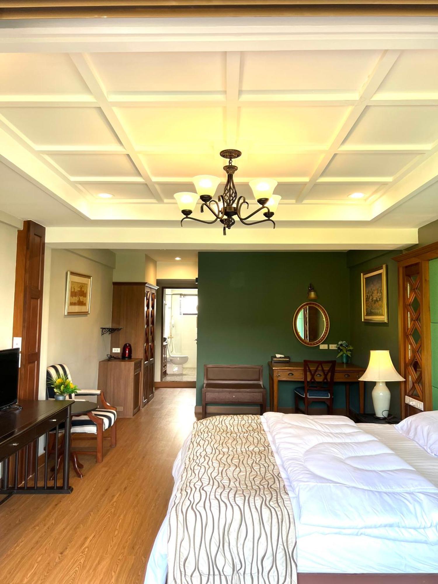 Quinstel Hostel 방콕 외부 사진